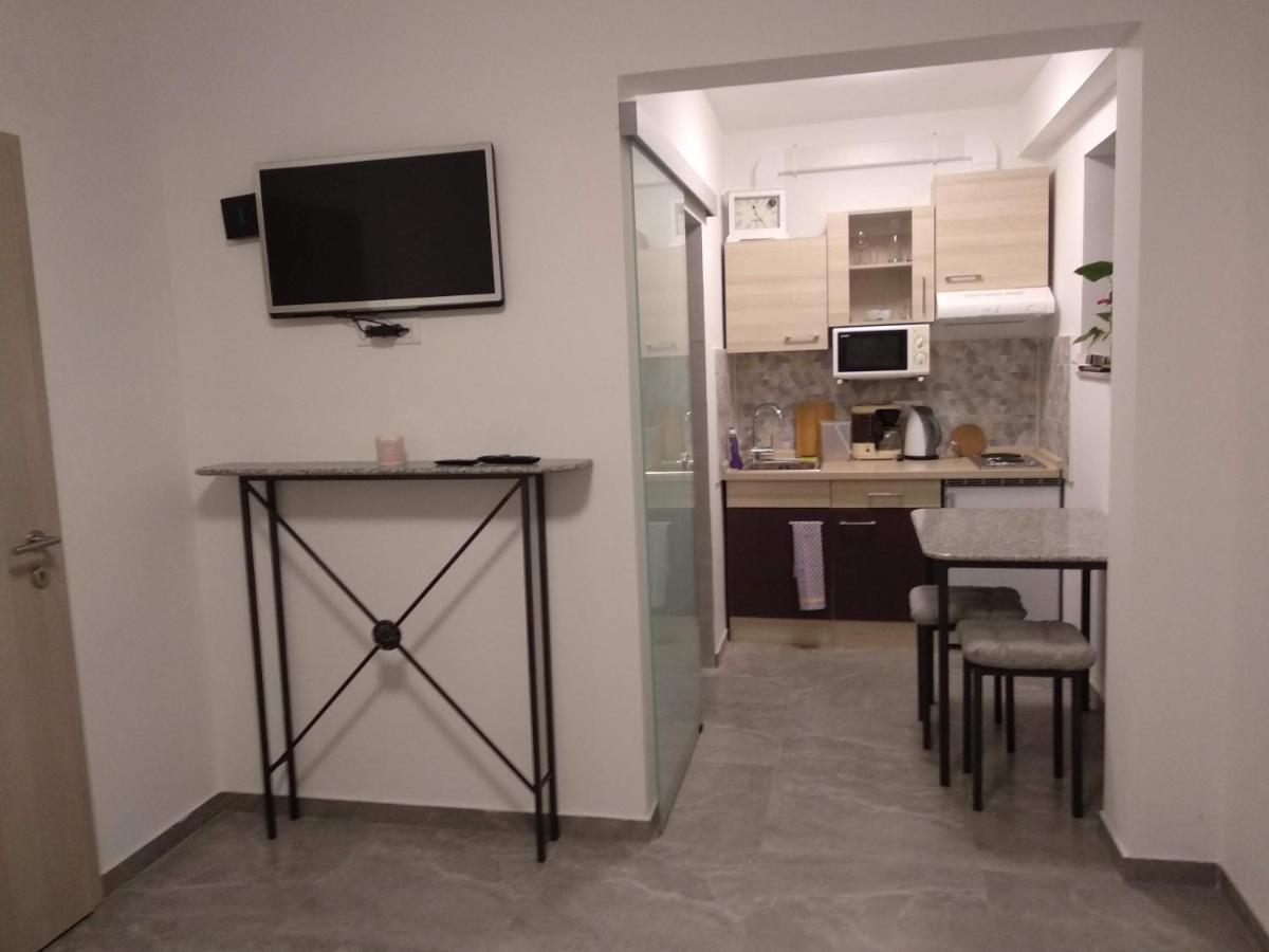 Apartmaji Lejardin Škofljica Εξωτερικό φωτογραφία