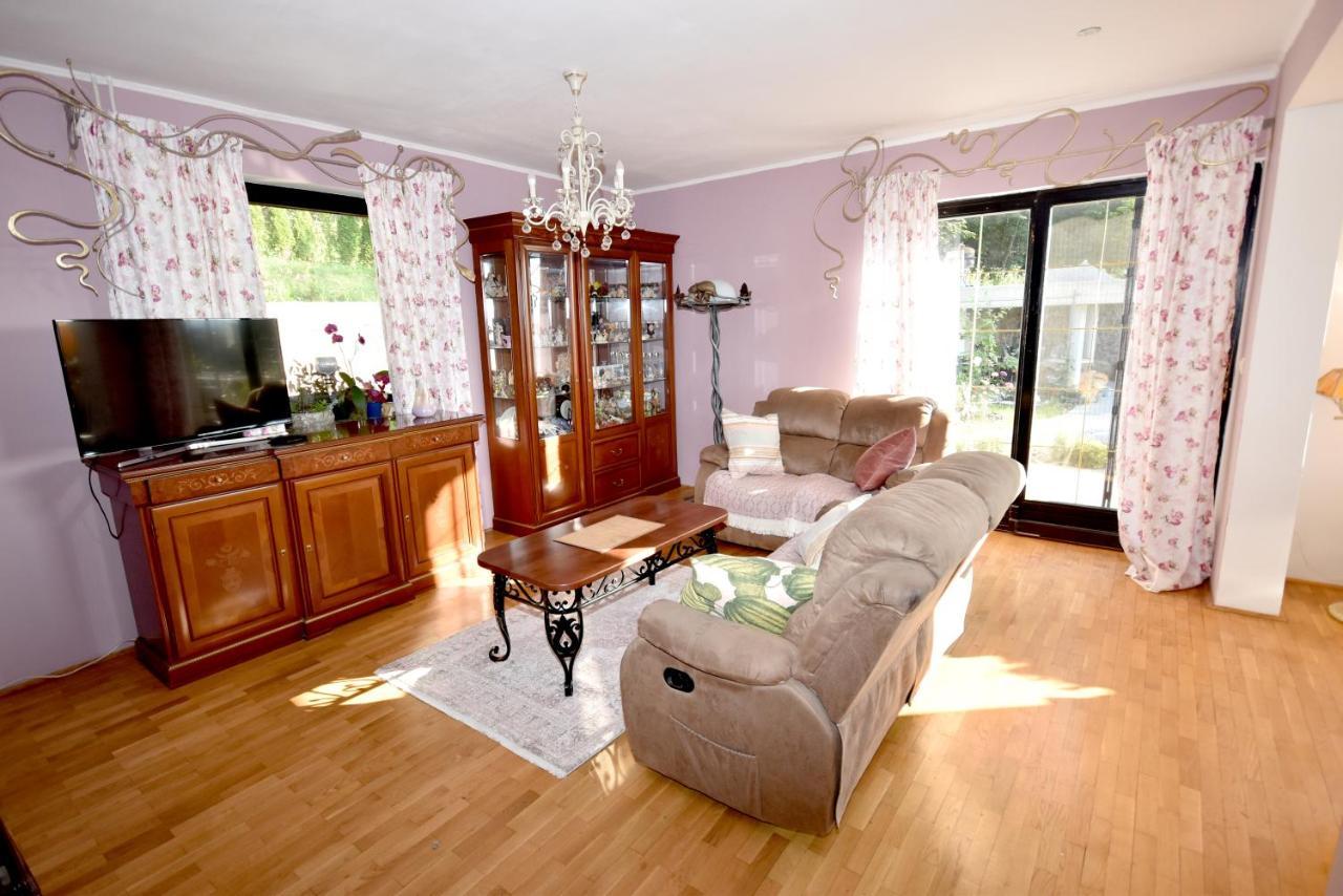 Apartmaji Lejardin Škofljica Εξωτερικό φωτογραφία